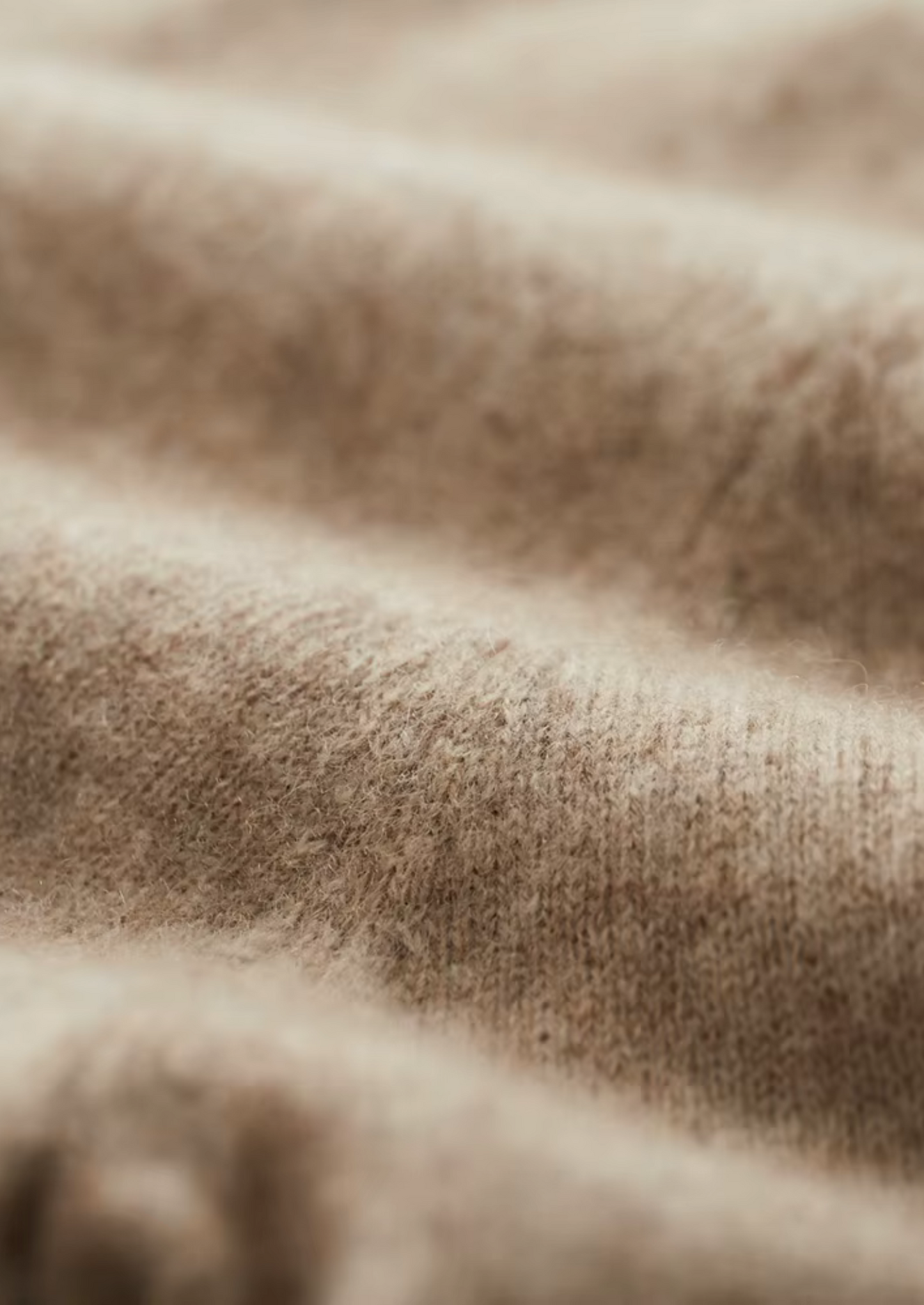 Pure Extra-Fine Merino Wool Classic V-Neck Sweater | Vallentty