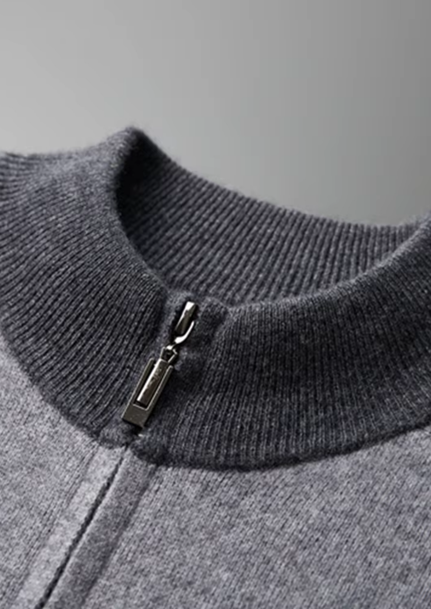 Premium Cashmere Dark Gray Torino Leisure Set | Vallentty