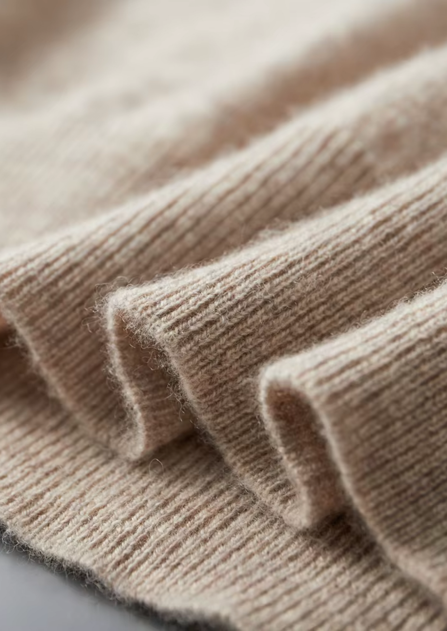 Premium Cashmere Two Tone Button Polo | Vallentty