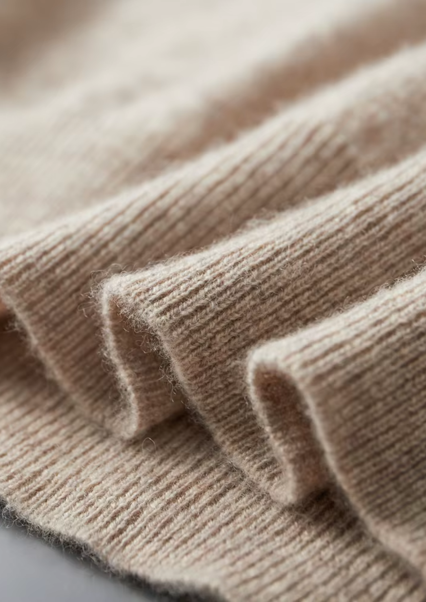 Premium Cashmere Two Tone Button Polo | Vallentty