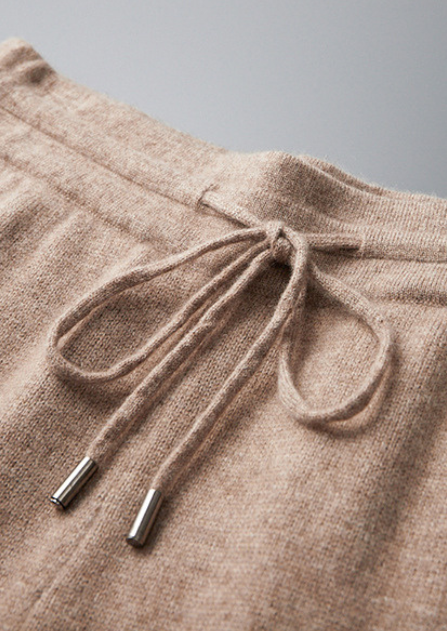 Premium Cashmere Essential Leisure Joggers | Vallentty