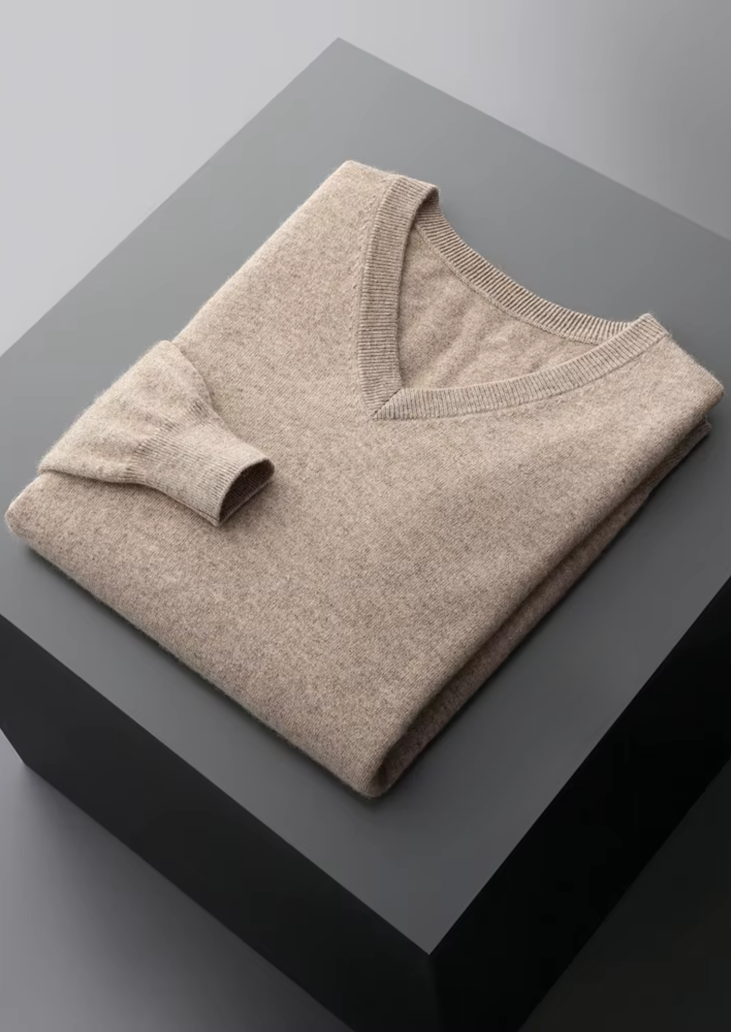 Pure Extra-Fine Merino Wool Classic V-Neck Sweater | Vallentty