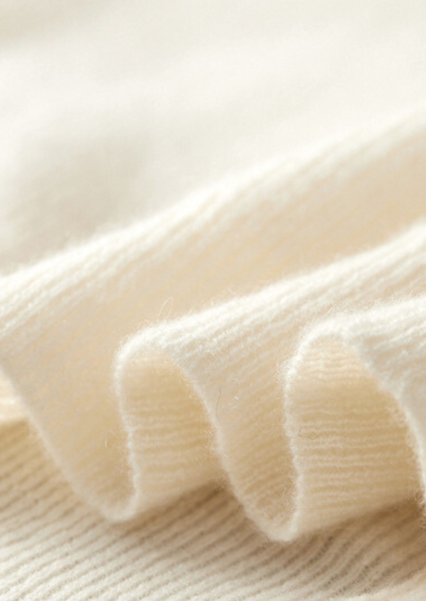 Pure Cashmere Ivory Body Warmer Vest | Vallentty