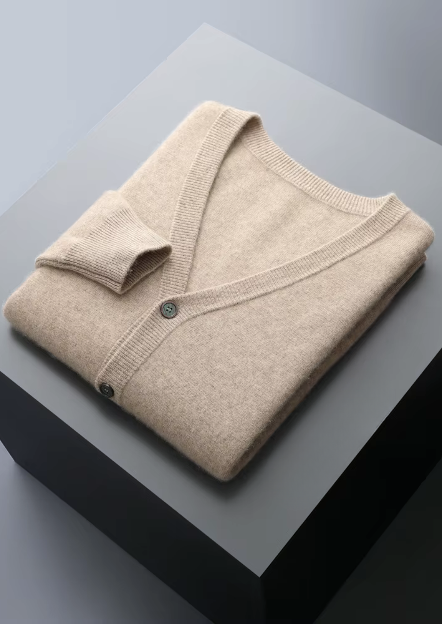 Pure Extra-Fine Merino Wool Essential Cardigan | Vallentty