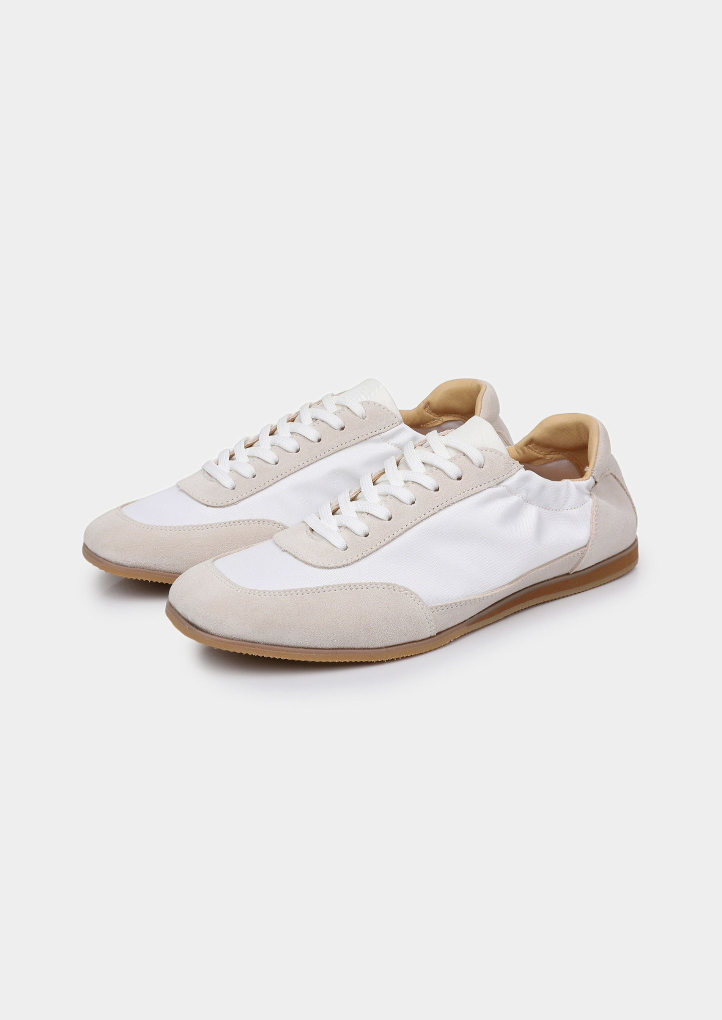 Monaco Ivory Hybrid Retro Runner | Vallentty