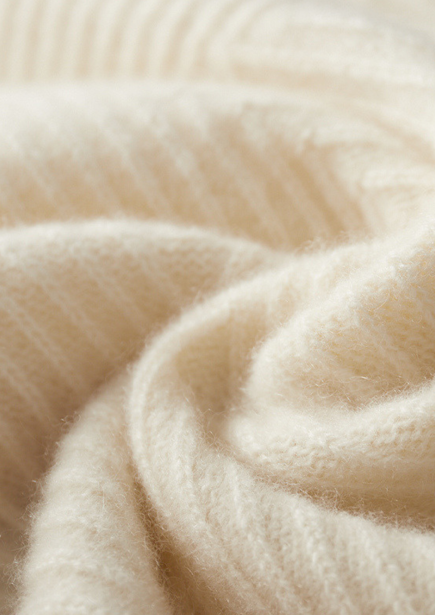 Pure Cashmere Ivory Herringbone Crewneck | Vallentty