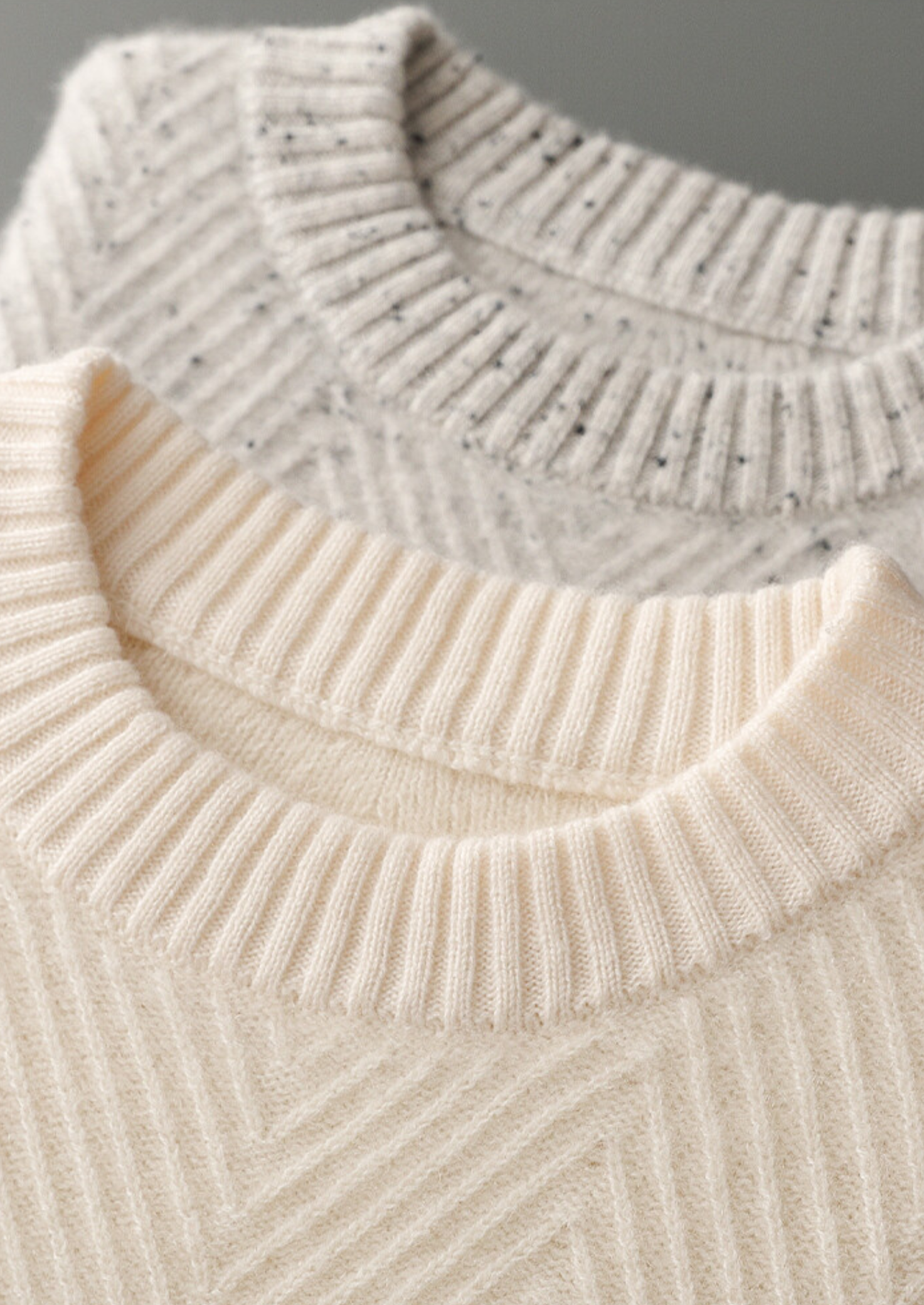 Pure Cashmere Light Gray Herringbone Crewneck | Vallentty