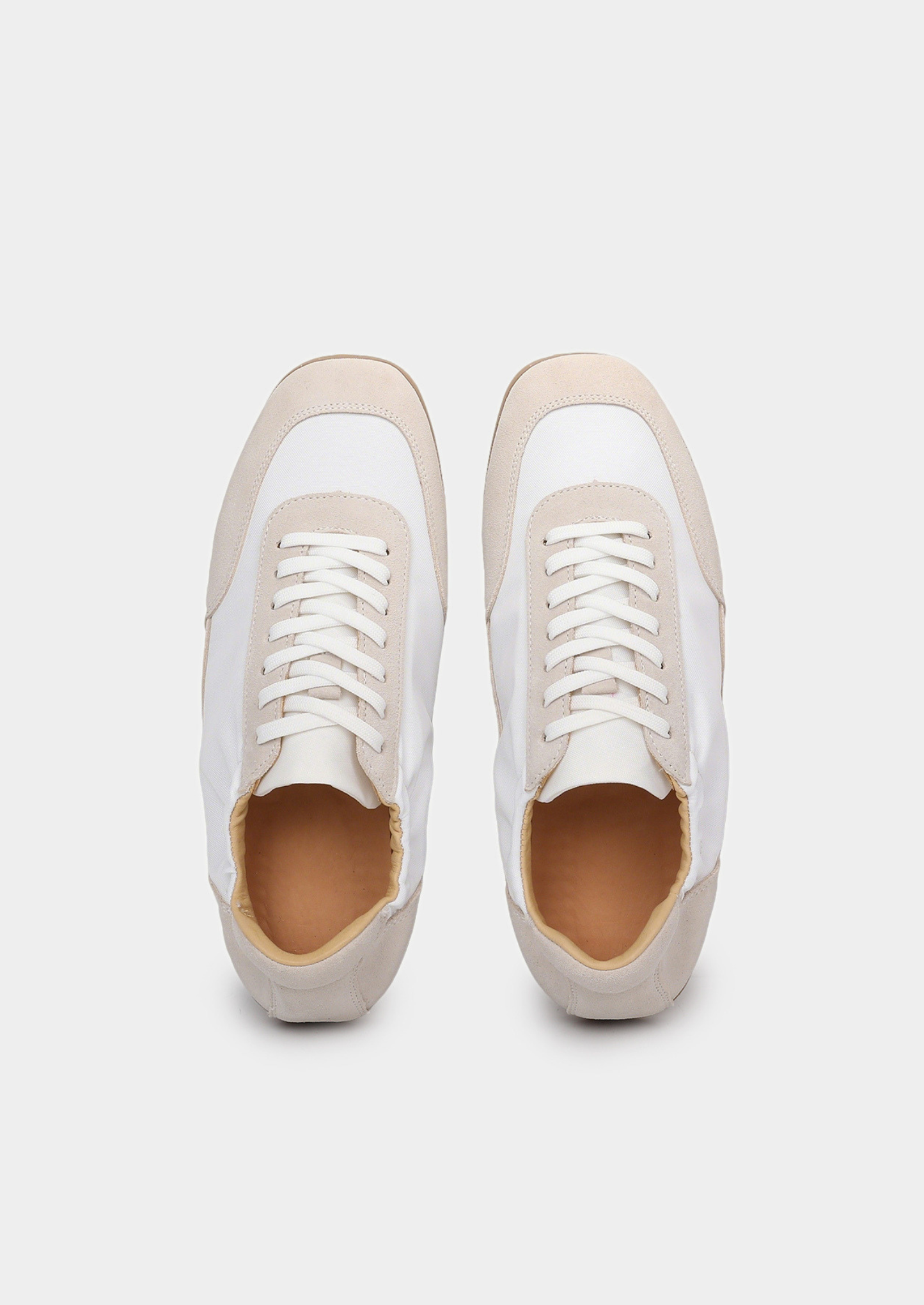 Monaco Ivory Hybrid Retro Runner | Vallentty