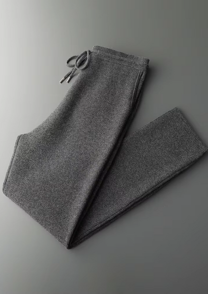Pure Extra-Fine Merino Wool Dark Gray Savro Set | Vallentty