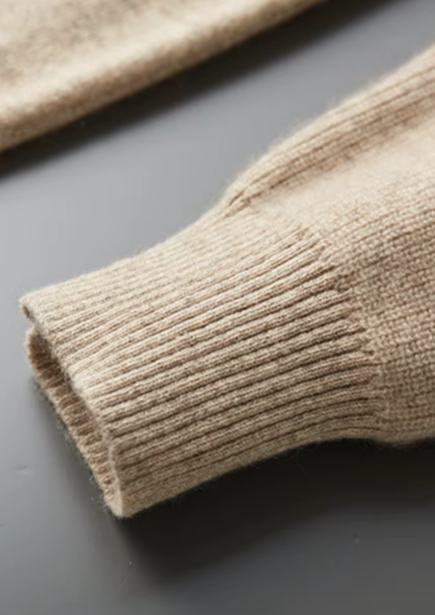 Premium Cashmere Sand Kilian Leisure Set | Vallentty