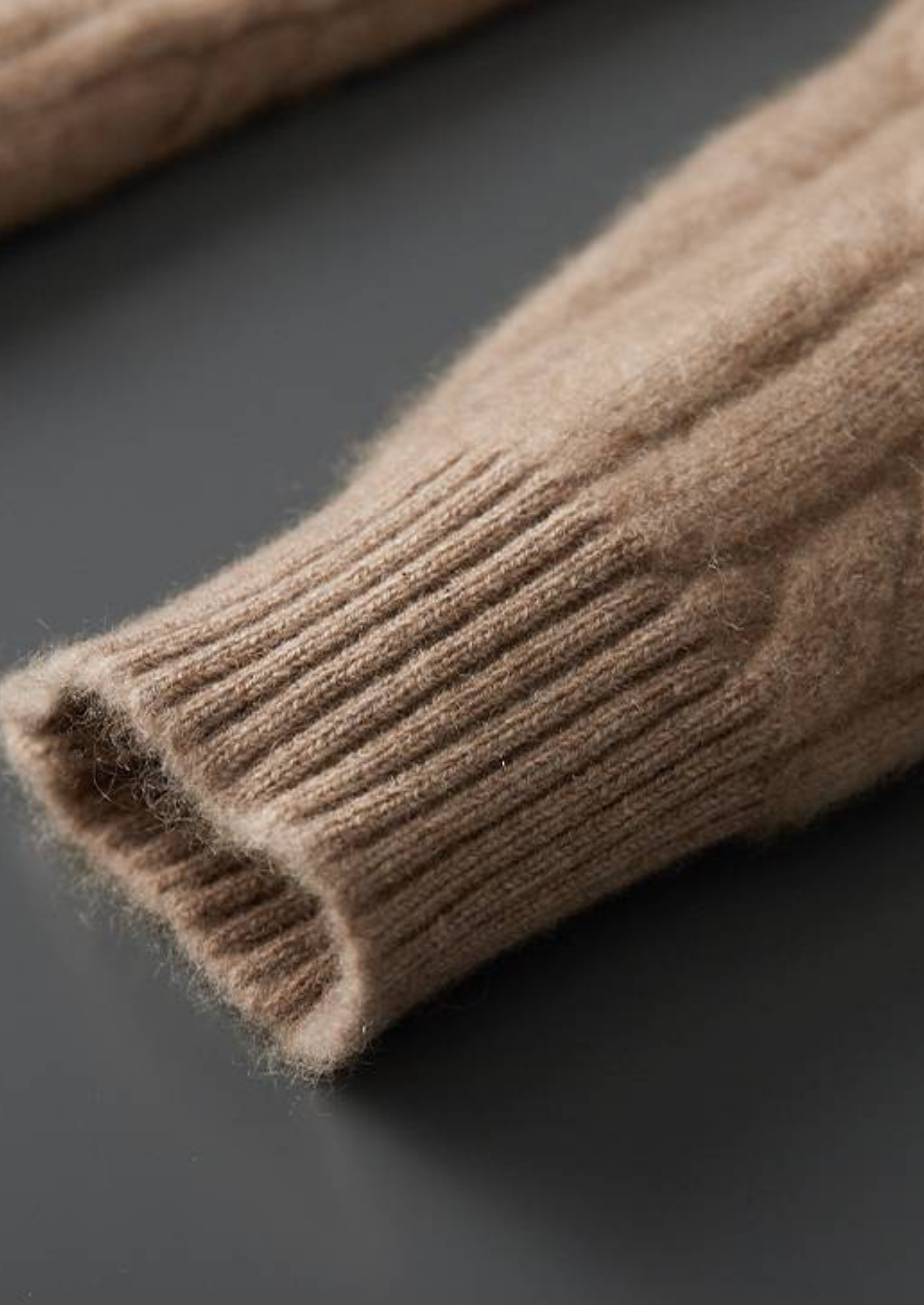Pure Cashmere Sand Cable Knit Hoodie | Vallentty