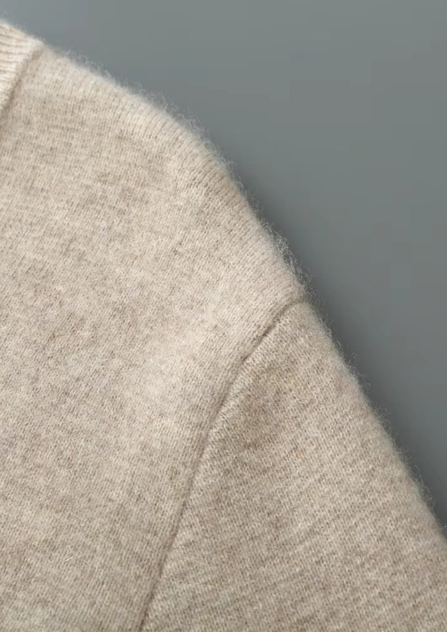 Pure Extra-Fine Merino Wool Essential Cardigan | Vallentty