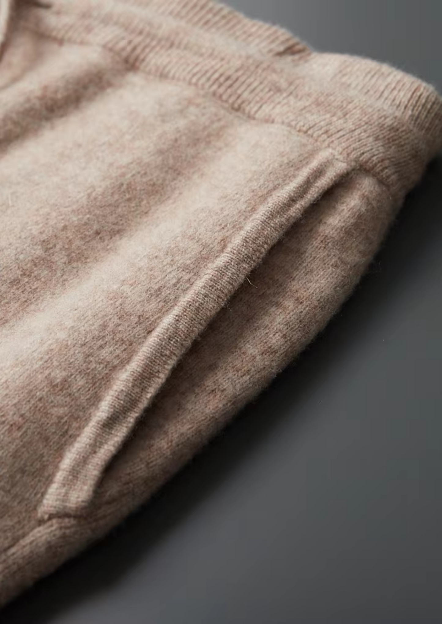 Pure Extra-Fine Merino Wool Beige Savro Set | Vallentty