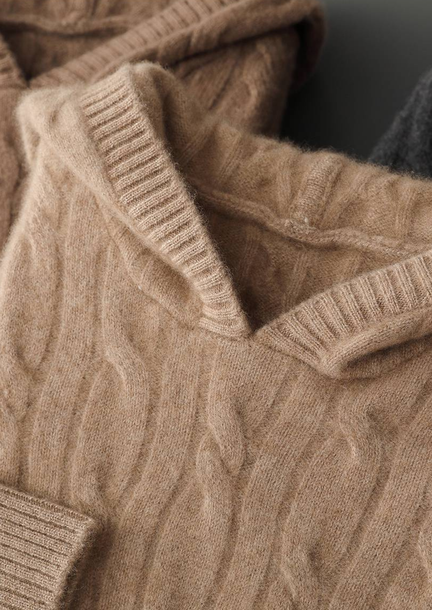 Pure Cashmere Sand Cable Knit Hoodie | Vallentty