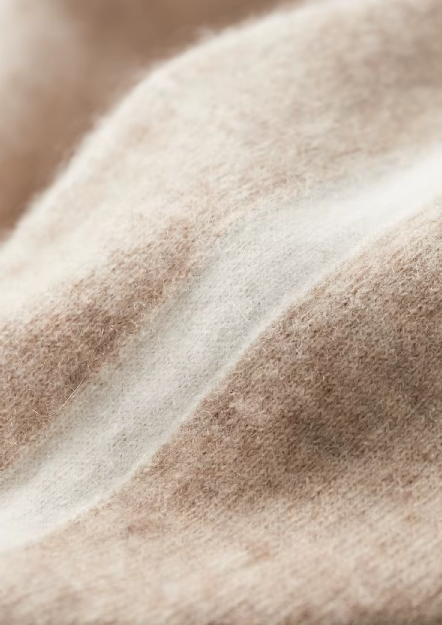 Premium Cashmere Sand Vienna Leisure Set | Vallentty