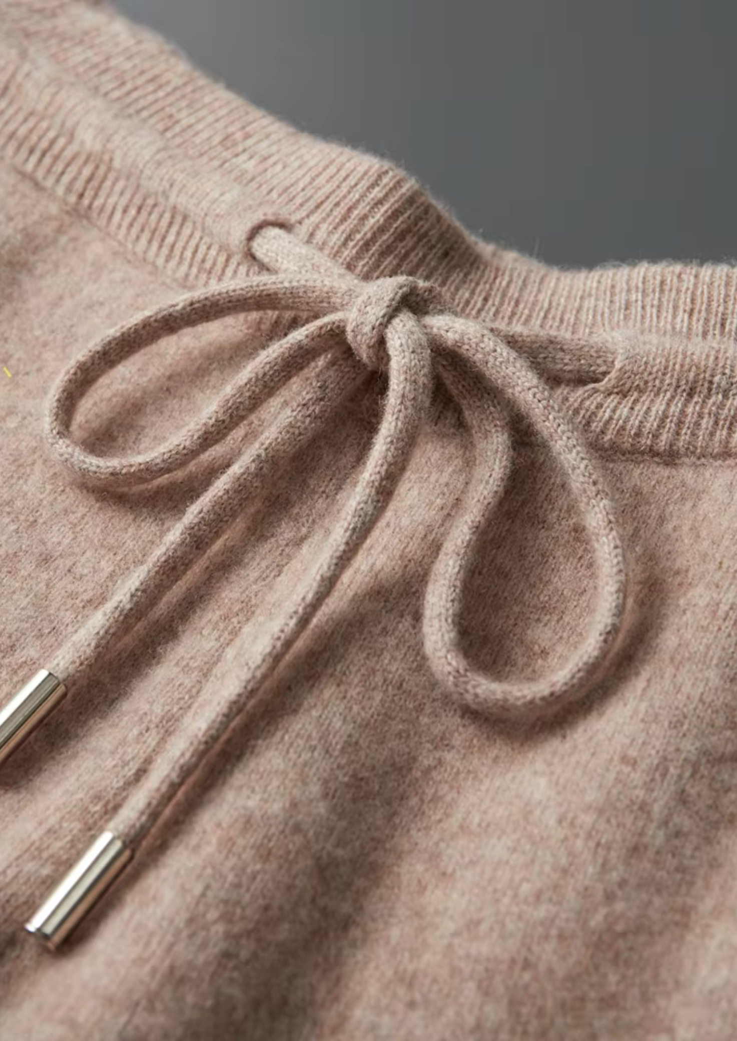 Pure Extra-Fine Merino Wool Beige Savro Set | Vallentty