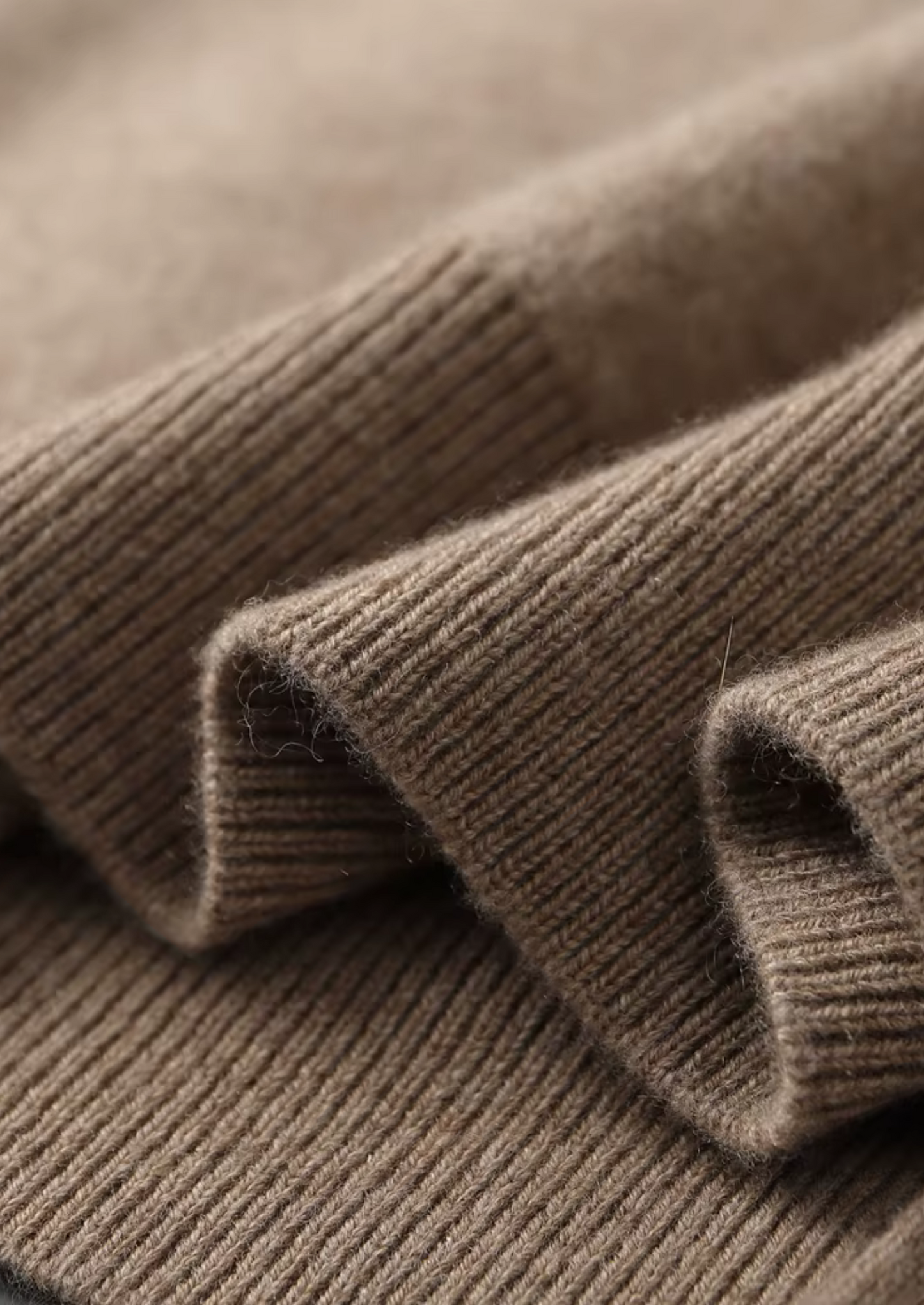 Premium Cashmere Beige Milano Leisure Set | Vallentty
