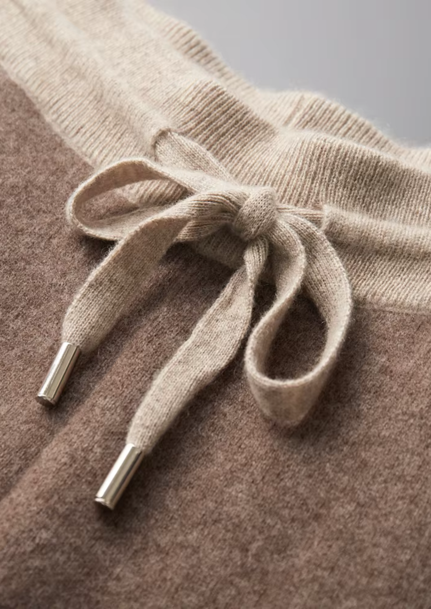 Premium Cashmere Sand Torino Leisure Set | Vallentty