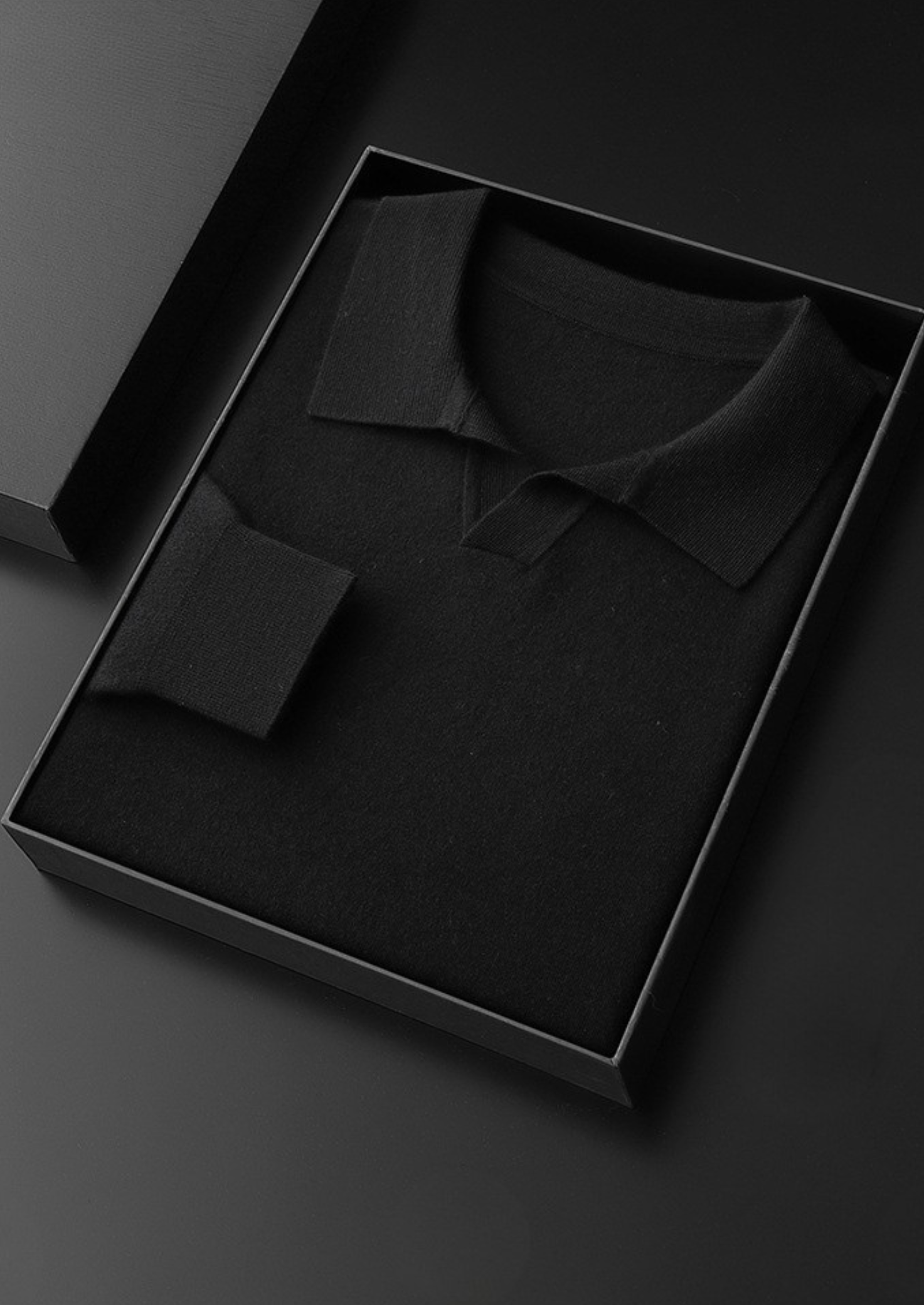 Premium Cashmere Buttonless Sweater Polo | Vallentty