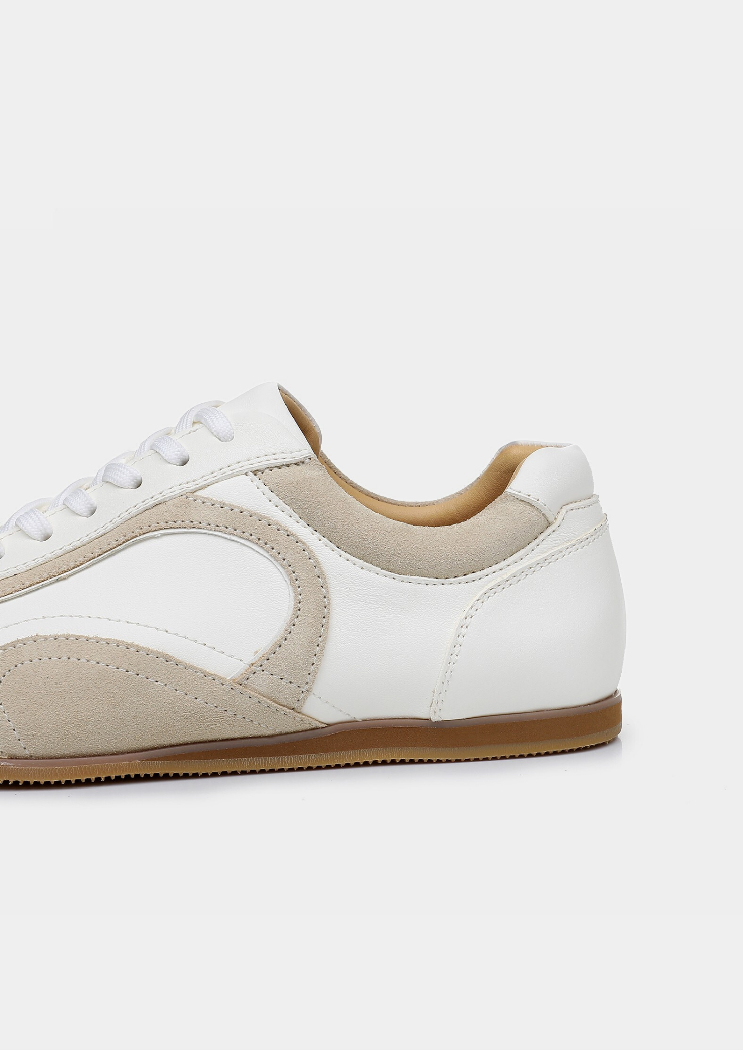 White Retro Hybrid Suede Leather Runner | Vallentty