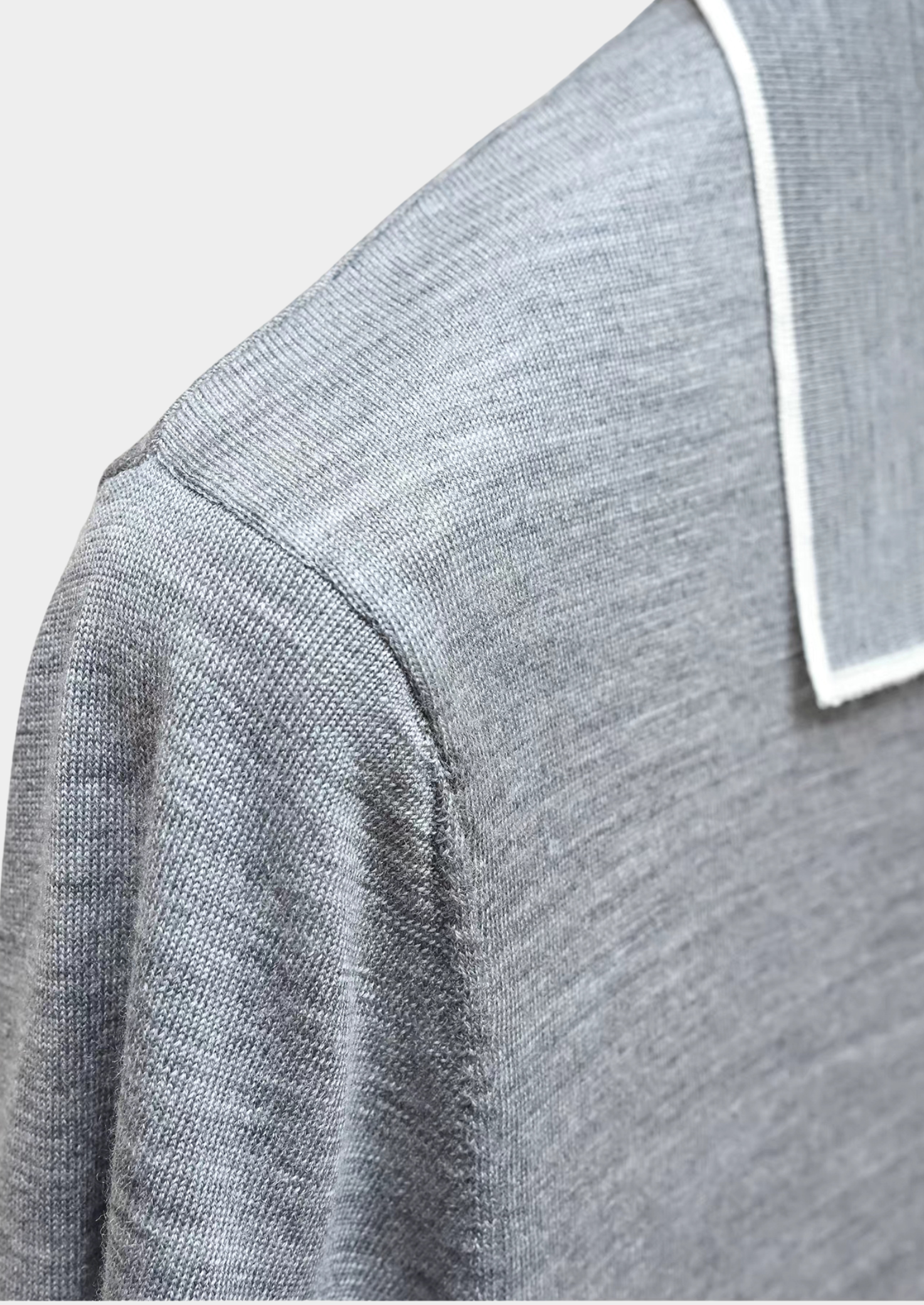 Ellis Light Gray Lightweight Polo Shirt | Vallentty