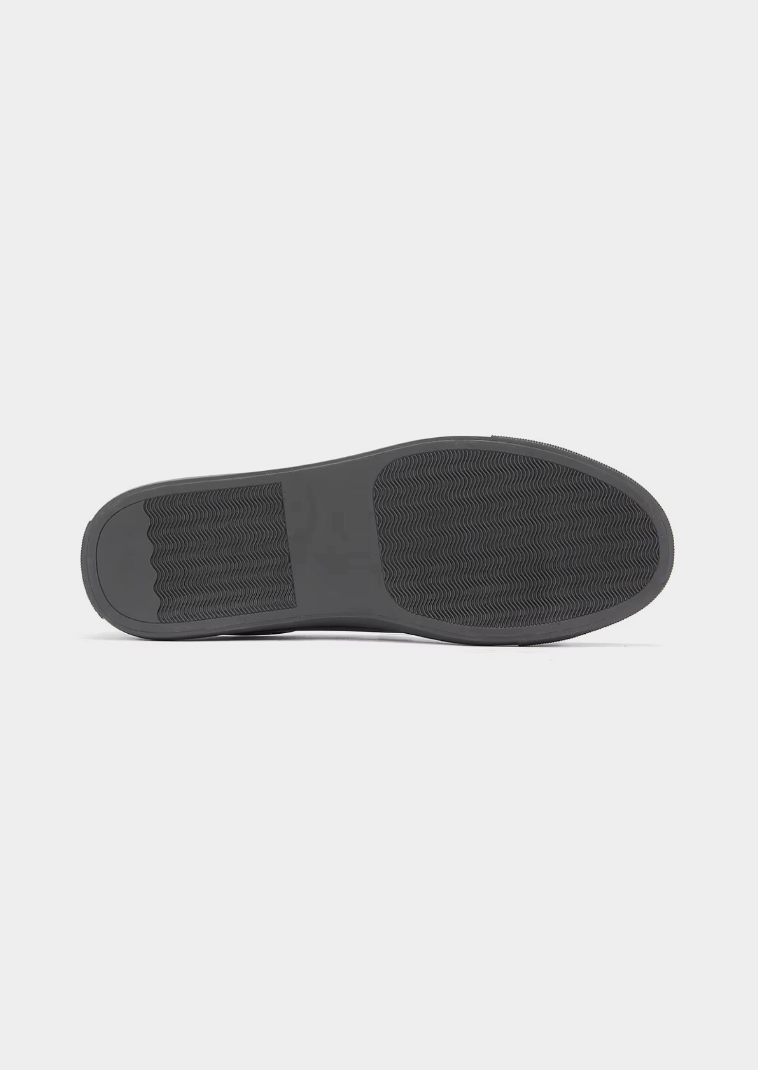 Black Essential Leather Sneaker | Vallentty