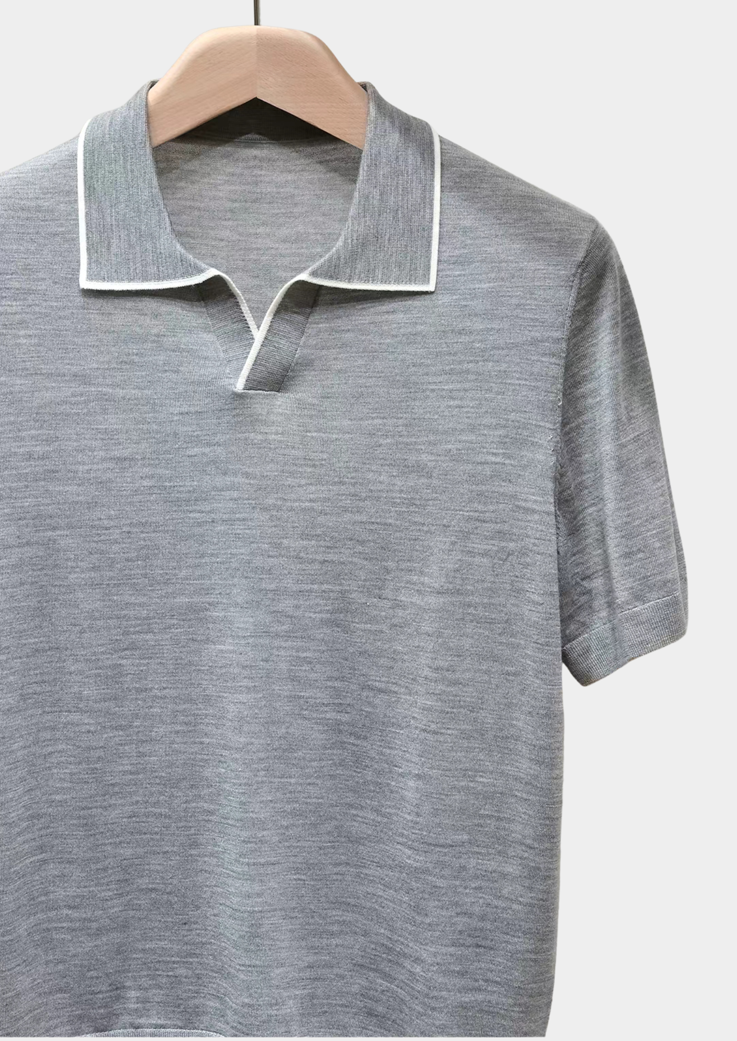 Ellis Light Gray Lightweight Polo Shirt | Vallentty