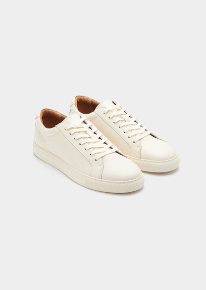 Ivory Essential Leather Sneaker | Vallentty