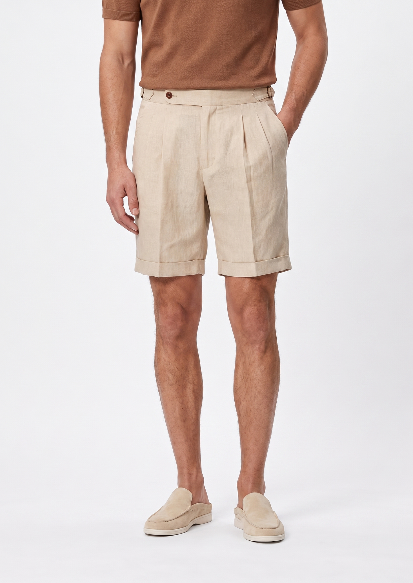 Sand Pleated Linen Seaside Shorts | Vallentty