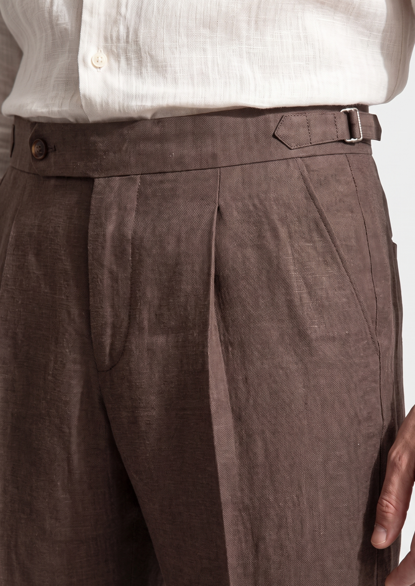 Tuscany Pleated Coastal Trousers - Dark Brown | Vallentty
