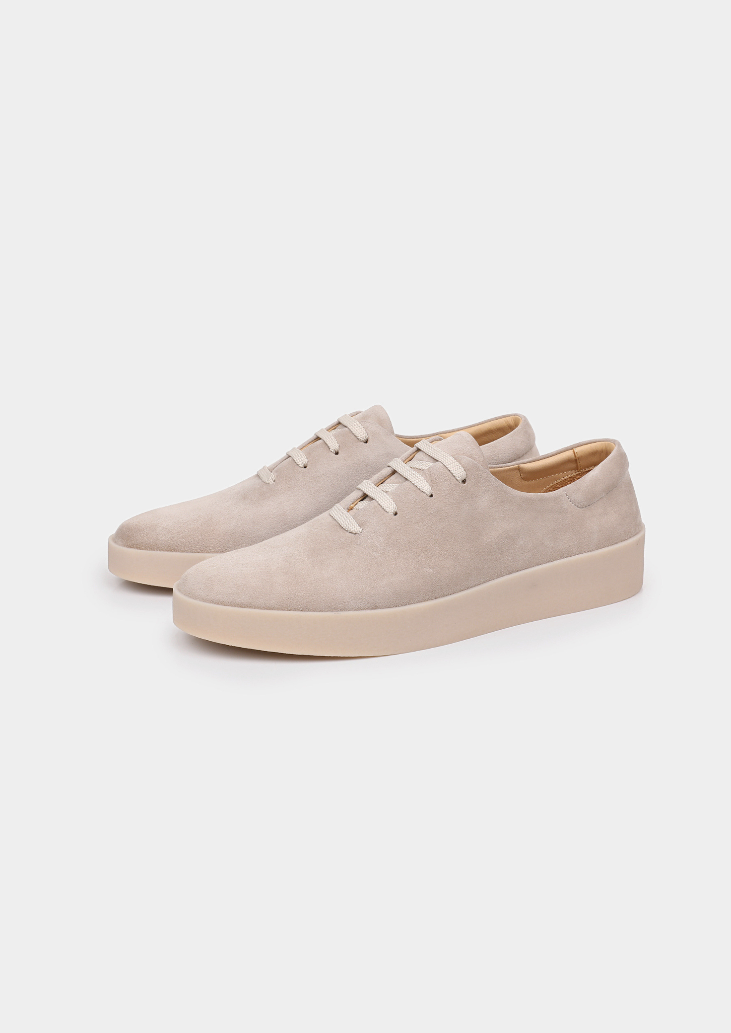 Light Gray Minimal Suede Sneakers | Vallentty