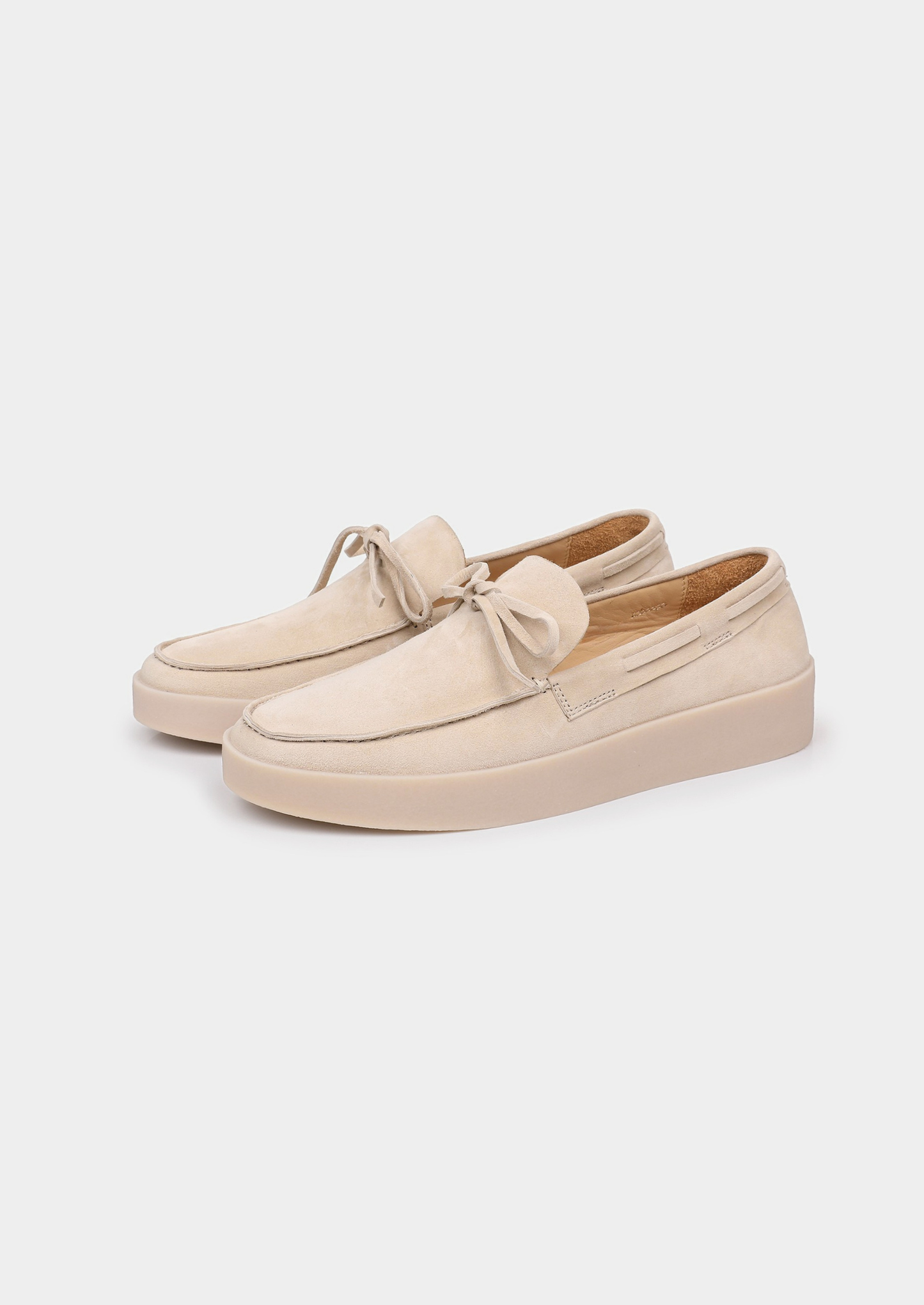 Ivory Boat Loafers | Vallentty