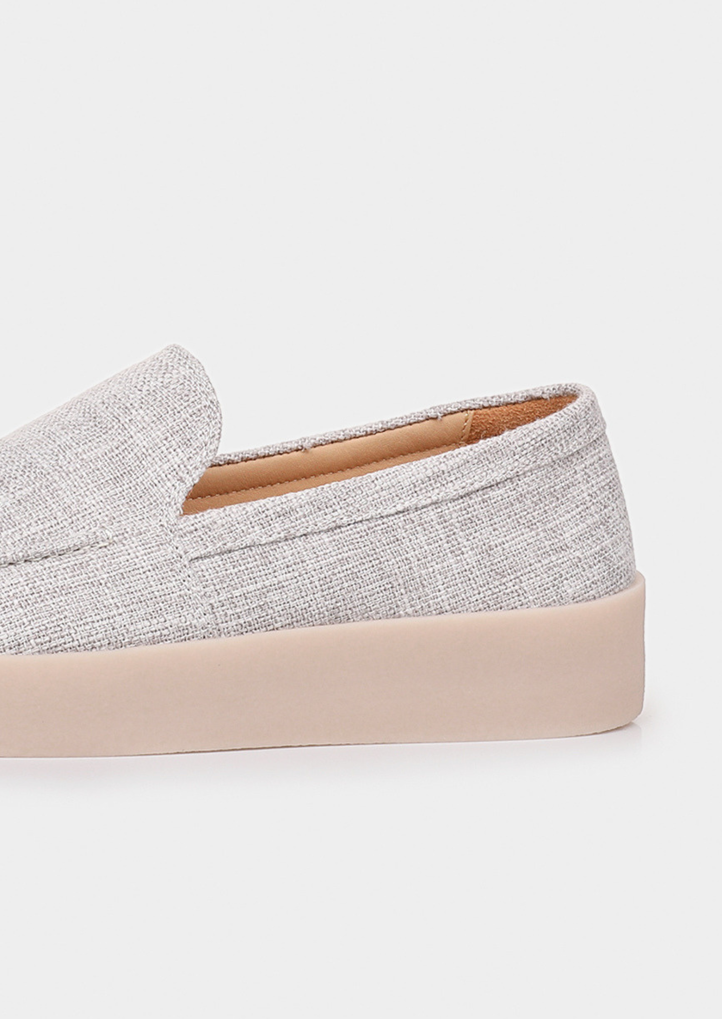 Gray Linen City Loafers | Vallentty