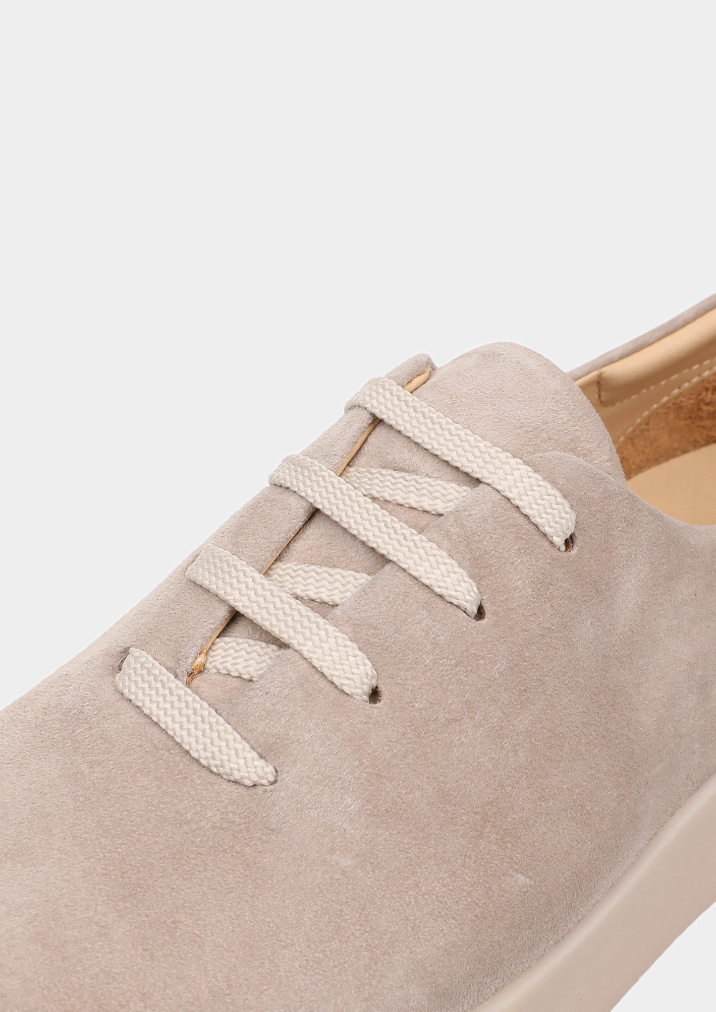 Light Gray Minimal Suede Sneakers | Vallentty