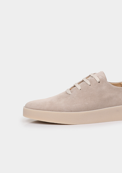 Light Gray Minimal Suede Sneakers | Vallentty