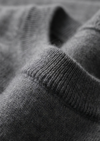 Premium Cashmere Classic Crewneck T-Shirt - Dark Gray | Vallentty