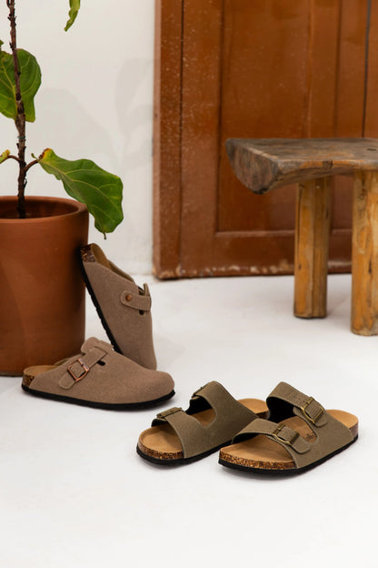 Maibulun Suede Arizona Sandals - Moss Green | Vallentty