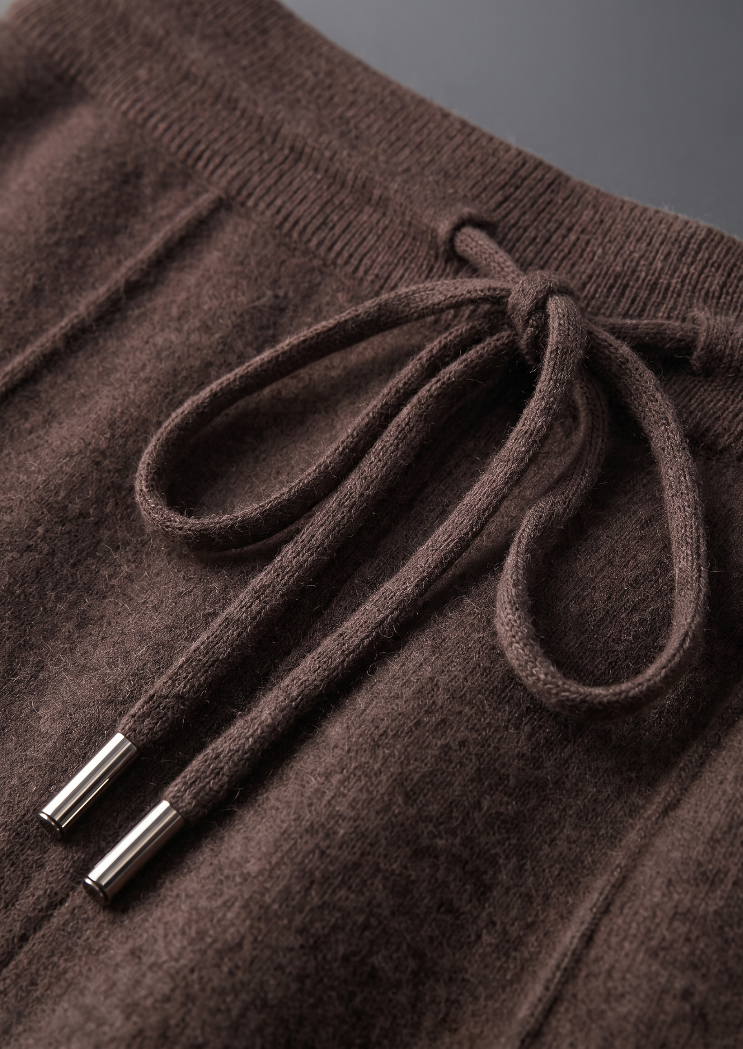Pure Extra-Fine Merino Wool Dark Brown Luzzo Set | Vallentty