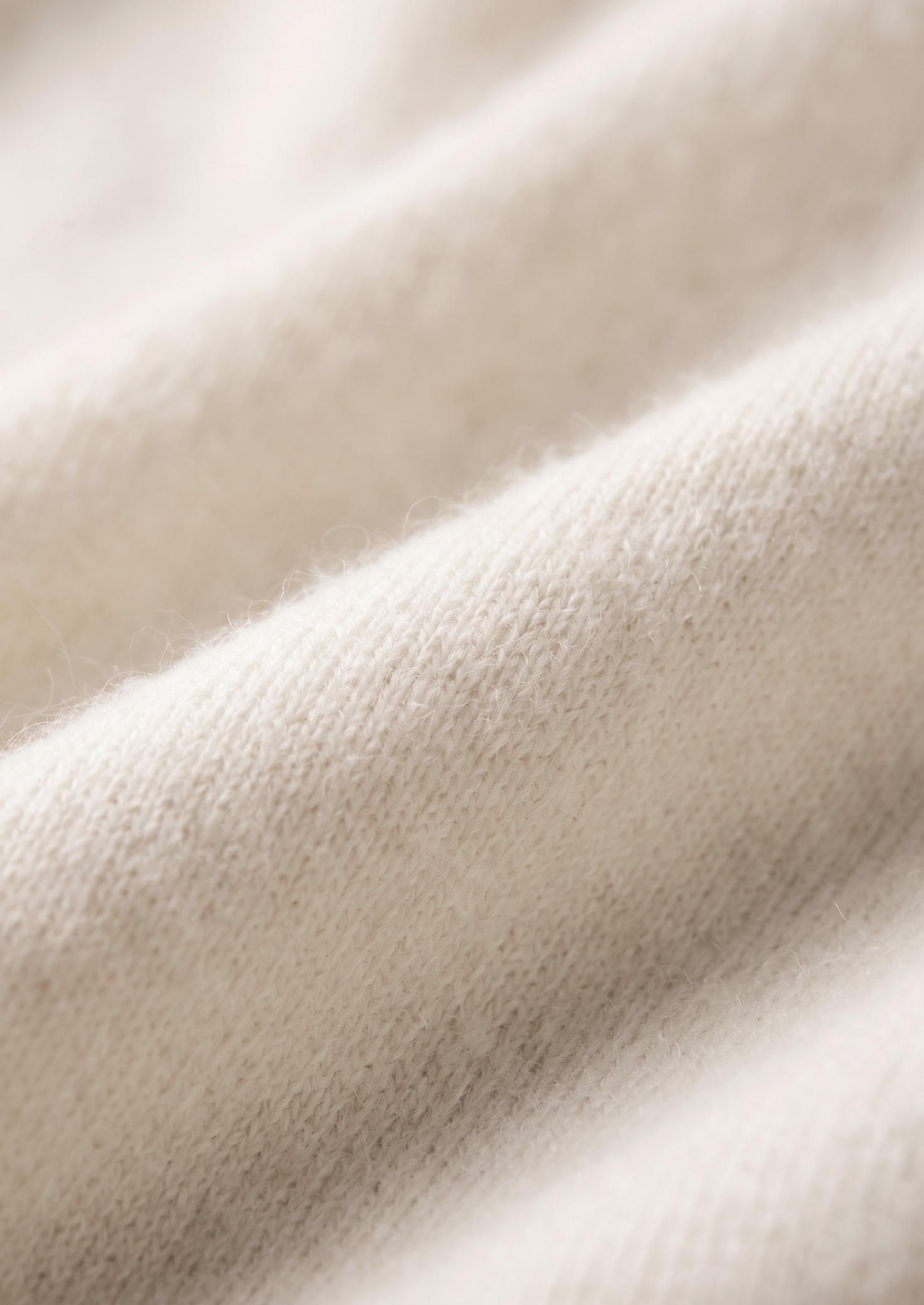 Pure Extra-Fine Merino Wool Cream White Luzzo Set | Vallentty