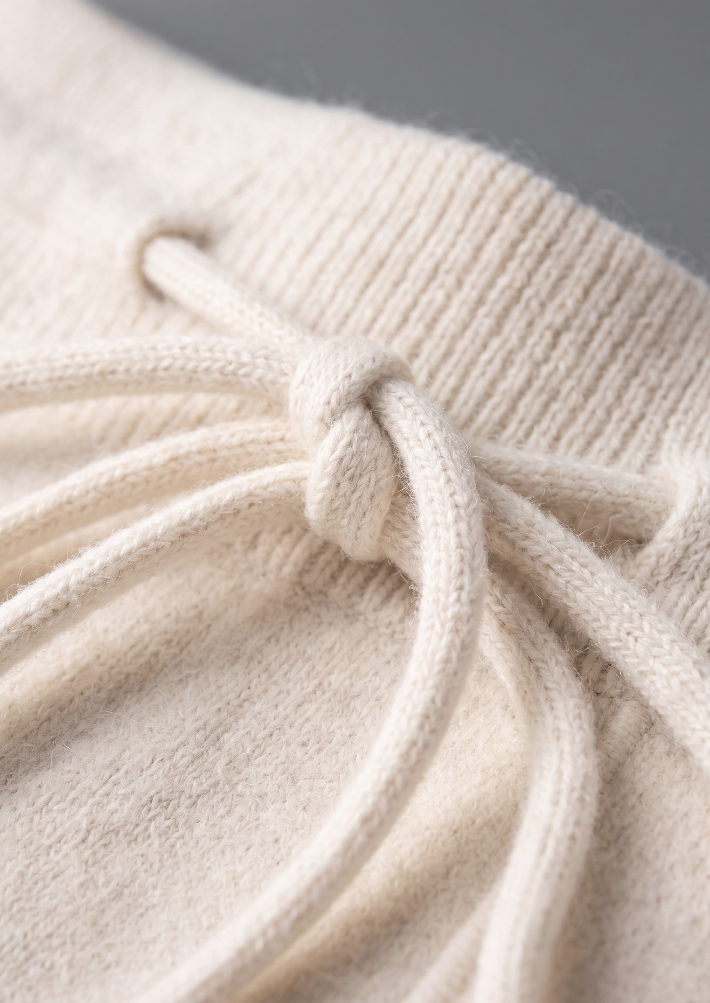 Pure Extra-Fine Merino Wool Cream White Luzzo Set | Vallentty